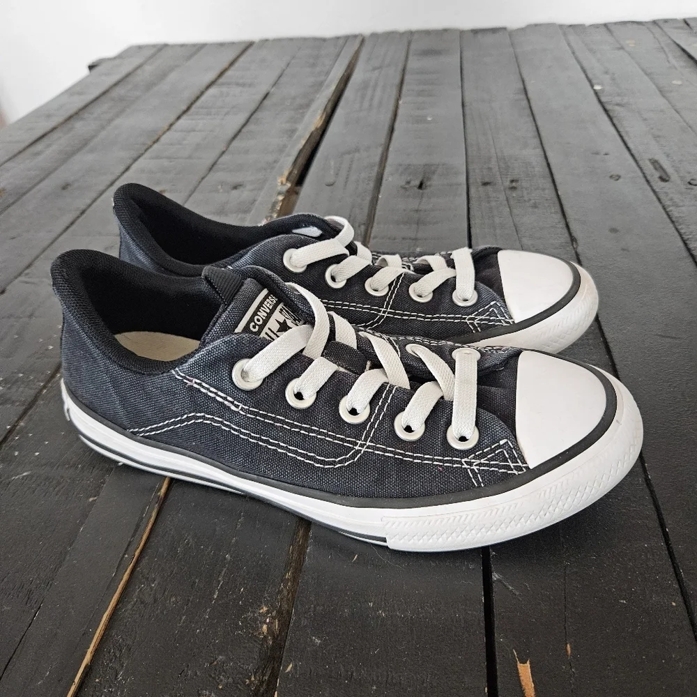 Converse Kids 2 Black White Low-Top Canvas Sneakers Pull Slip On Bump Toe Casual